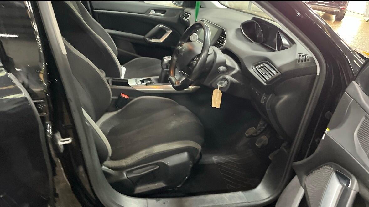 Used Peugeot 308 2015 for sale - 78086880: Photo 7