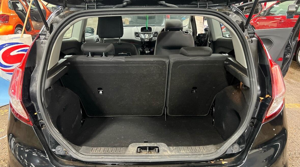 Used Ford Fiesta 2013 for sale - 77097361: Photo 12