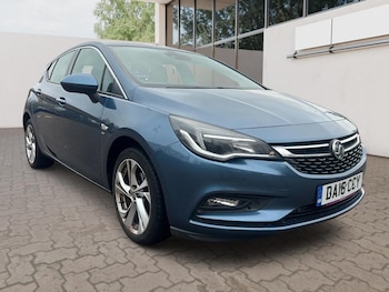 Used Vauxhall Astra 2016 for sale - 76942715: Photo