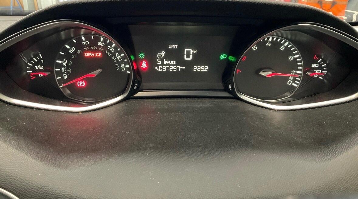 Used Peugeot 308 for sale - 77671212: Photo 9