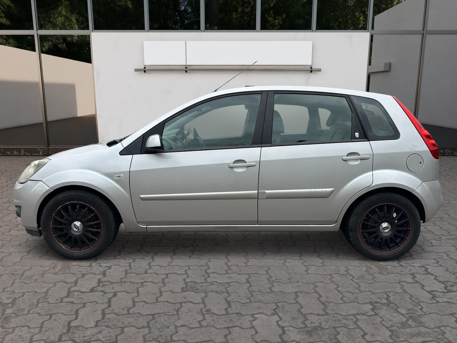 Used Ford Fiesta 2006 for sale - 76422627: Photo 4