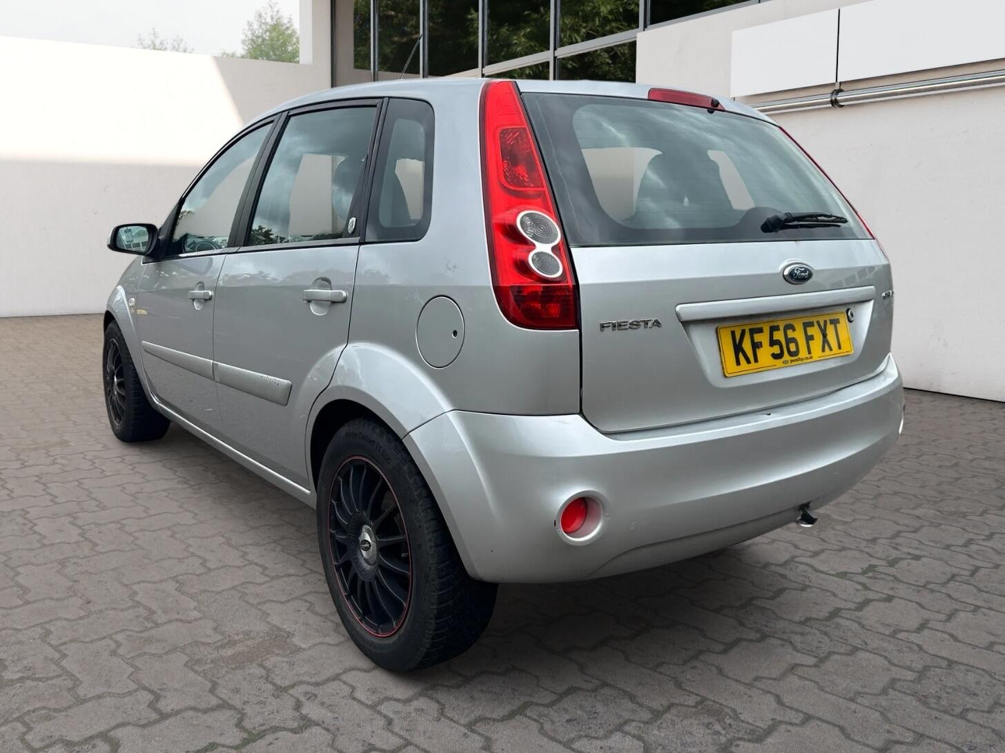 Used Ford Fiesta 2006 for sale - 76422627: Photo 5