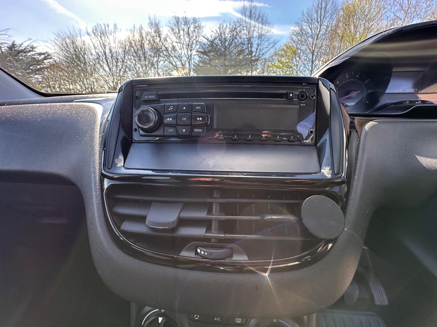 Used Peugeot 208 2013 for sale - 78035084: Photo 12