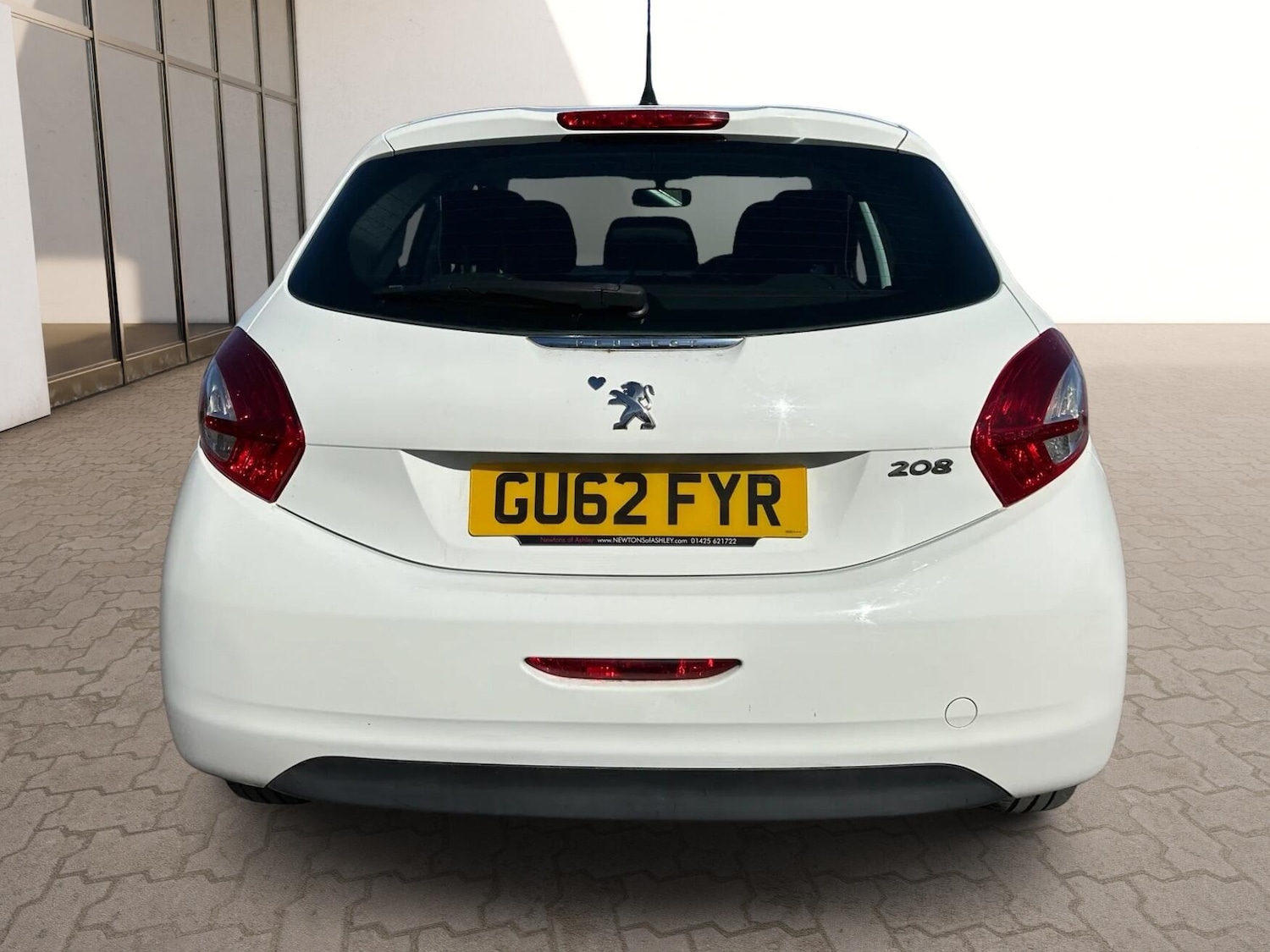 Used Peugeot 208 2013 for sale - 78035084: Photo 6