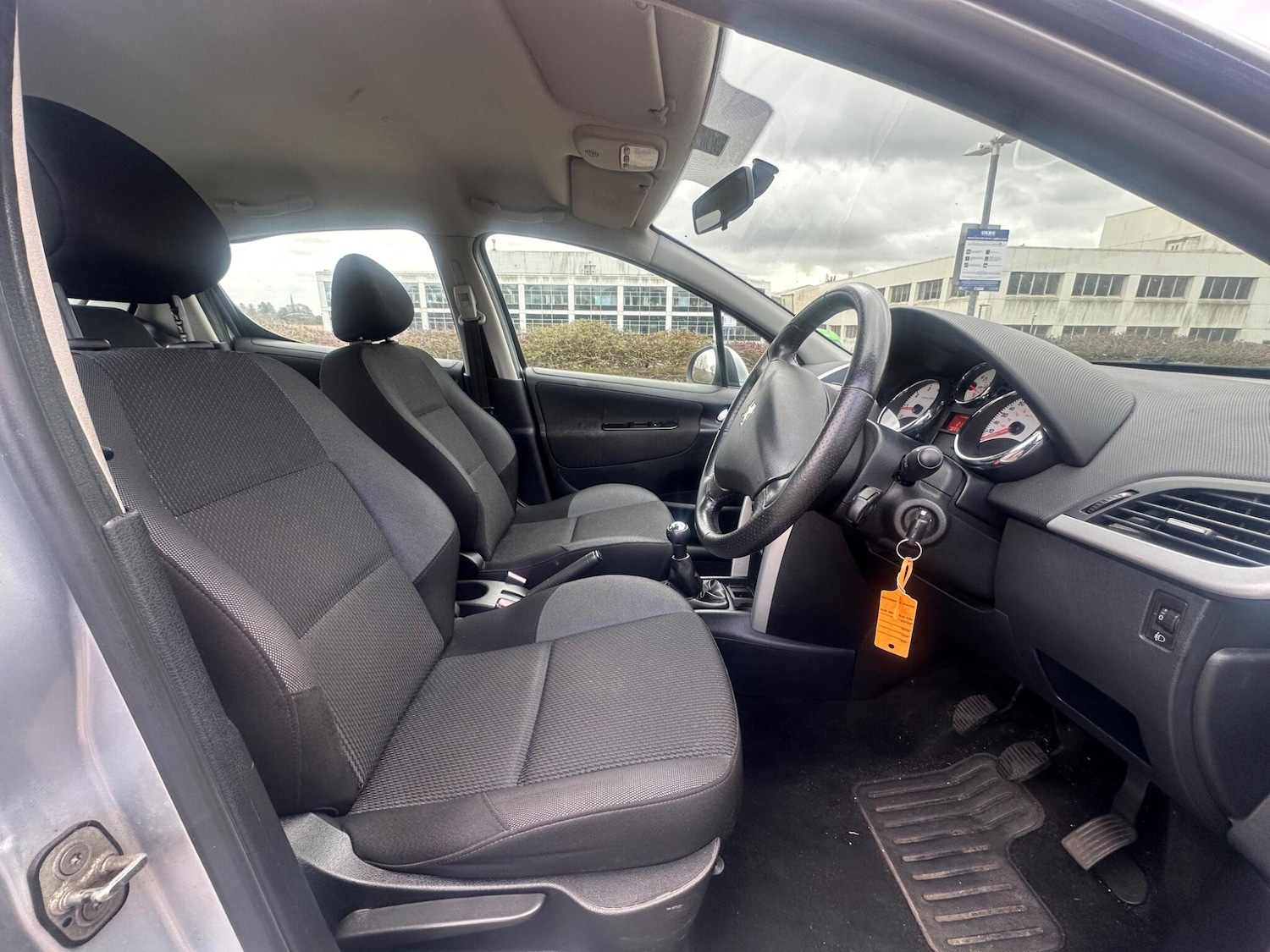 Used Peugeot 207 2012 for sale - 77647163: Photo 9