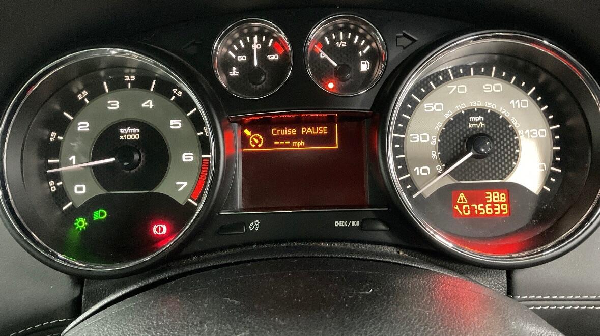 Used Peugeot RCZ for sale - 77166577: Photo 8