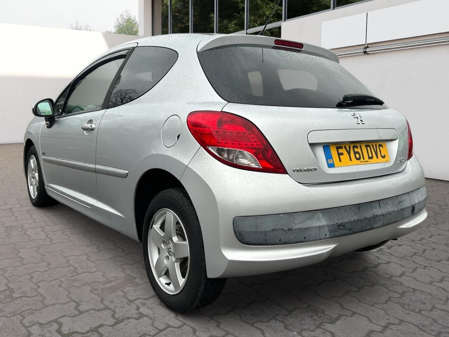 Used Peugeot 207 2011 for sale - 77097354: Photo 5