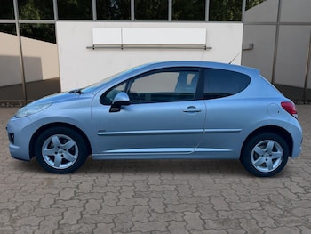 Used Peugeot 207 2011 for sale - 77015518: Photo