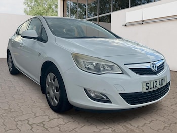 Used Vauxhall Astra 2012 for sale - 78100891: Photo