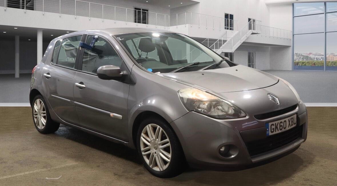 Used Renault Clio 2010 for sale - 76441249: Photo 1