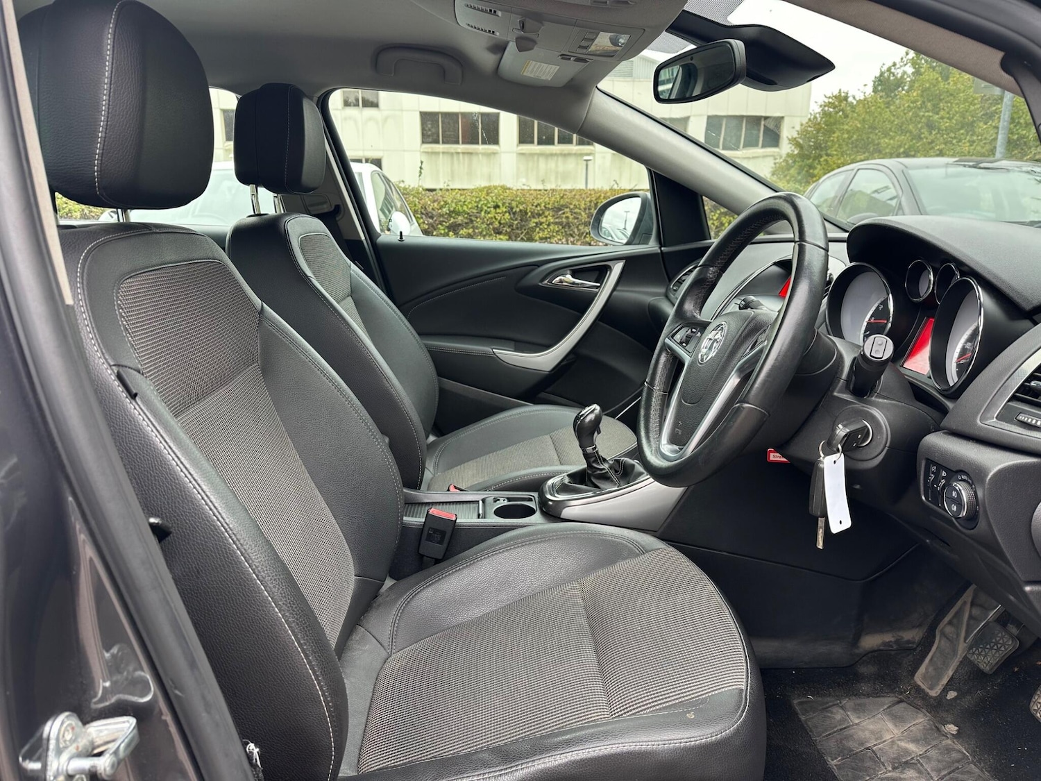Used Vauxhall Astra 2012 for sale - 76371286: Photo 11