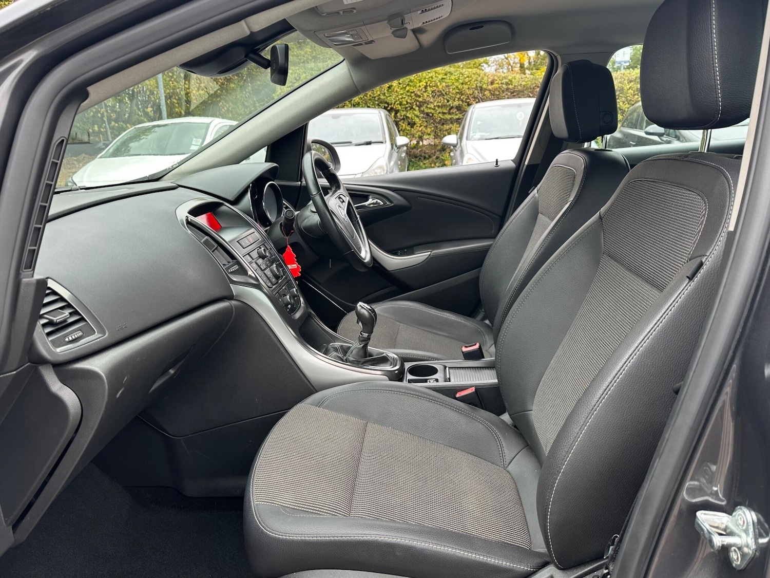 Used Vauxhall Astra 2012 for sale - 76371286: Photo 21
