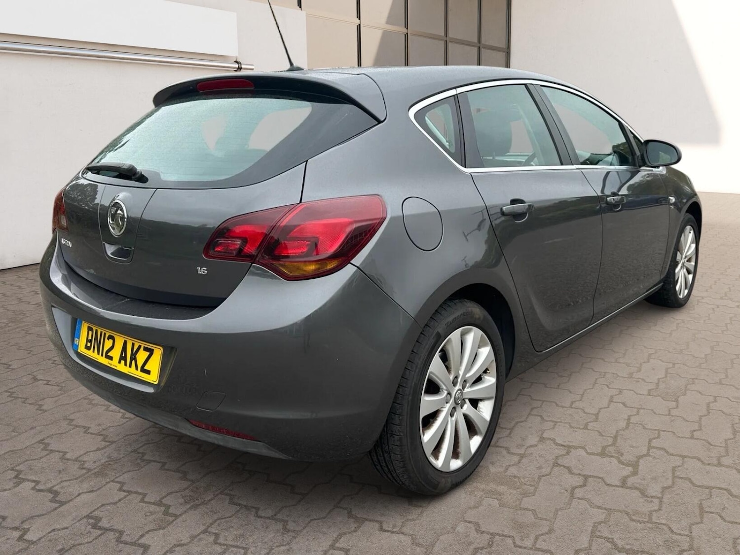 Used Vauxhall Astra 2012 for sale - 76371286: Photo 8