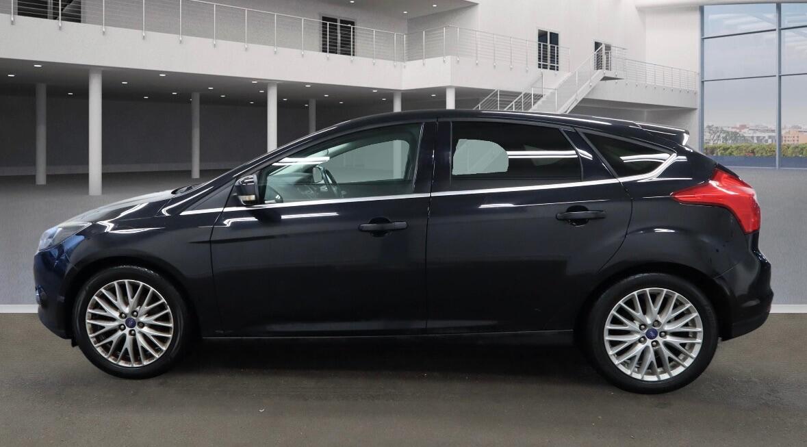 Used Ford Focus 2014 for sale - 77021090: Photo 3