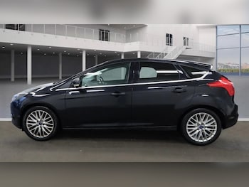 Used Ford Focus 2014 for sale - 77021090: Photo