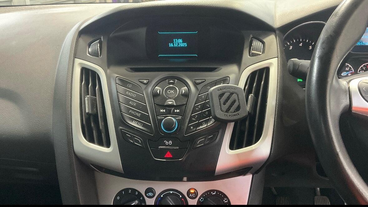 Used Ford Focus 2014 for sale - 77021090: Photo 9