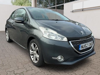 Used Peugeot 208 2012 for sale - 77977726: Photo