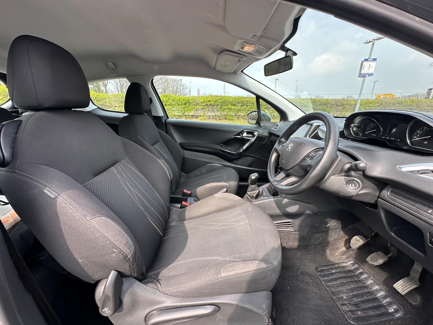 Used Peugeot 208 2012 for sale - 77977726: Photo 9