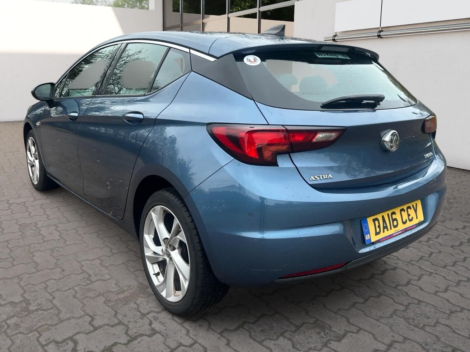 Used Vauxhall Astra 2016 for sale - 77097949: Photo 5