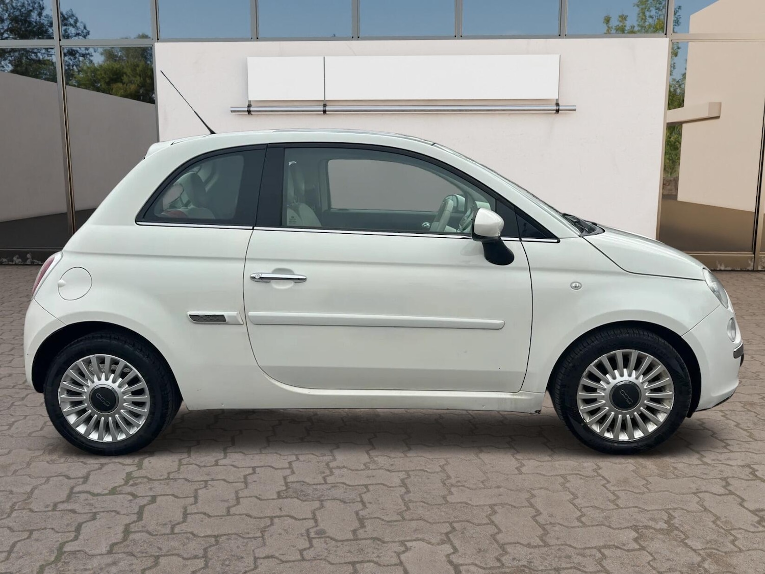 Used Fiat 500 2011 for sale - 77633369: Photo 9