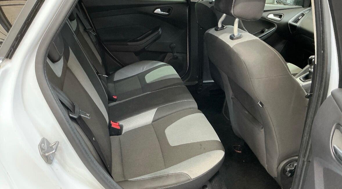 Used Ford Focus for sale - 77925964: Photo 8