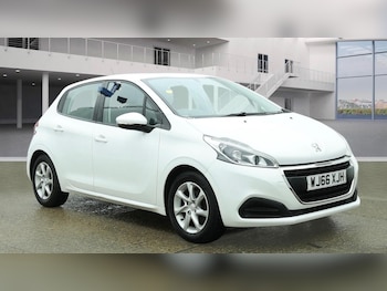 Used Peugeot 208 2016 for sale - 77783671: Photo