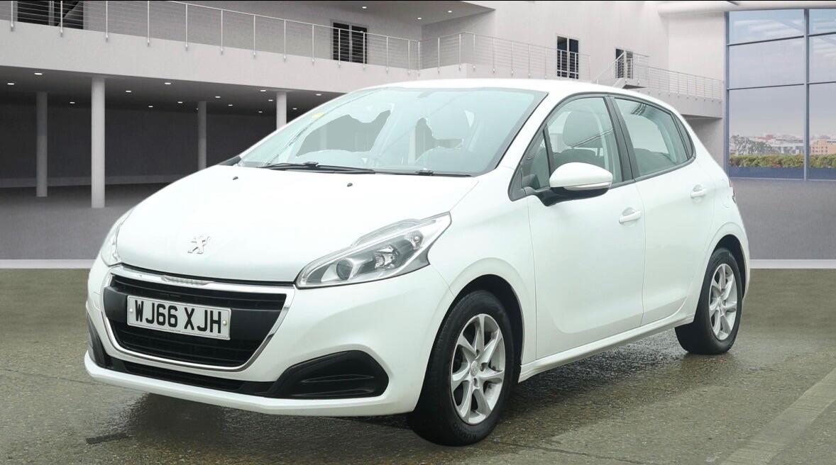 Used Peugeot 208 for sale - 77783671: Photo 2