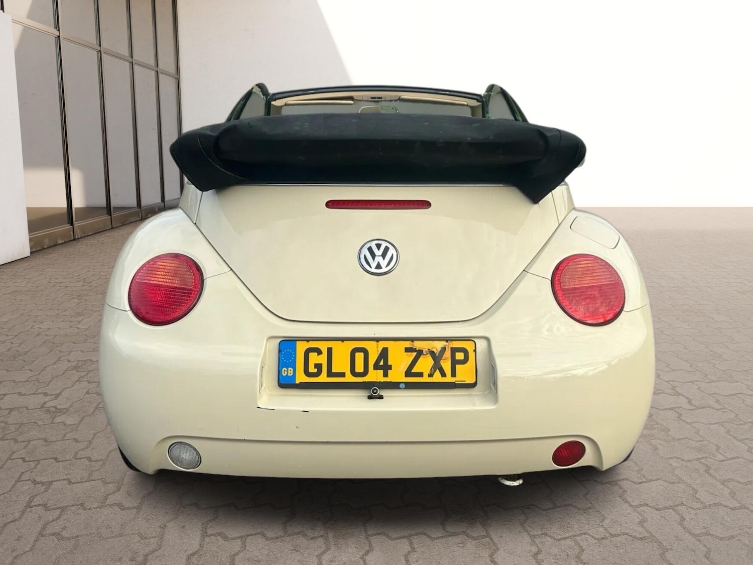 Used Volkswagen Beetle 2004 for sale - 76561618: Photo 14