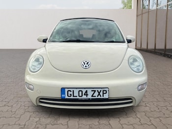 Used Volkswagen Beetle 2004 for sale - 76561618: Photo