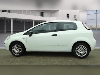 Used Fiat Punto 2012 for sale - 76370137: Photo