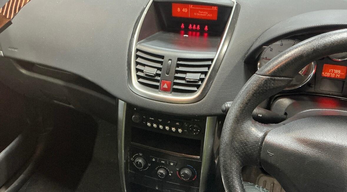 Used Peugeot 207 2011 for sale - 77015763: Photo 9