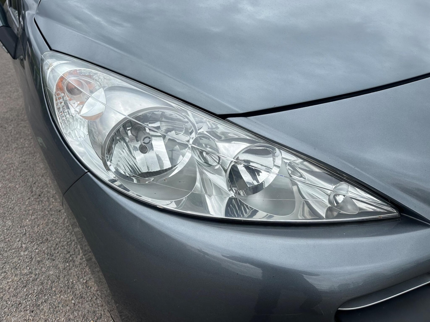 Used Peugeot 207 2011 for sale - 78127849: Photo 9