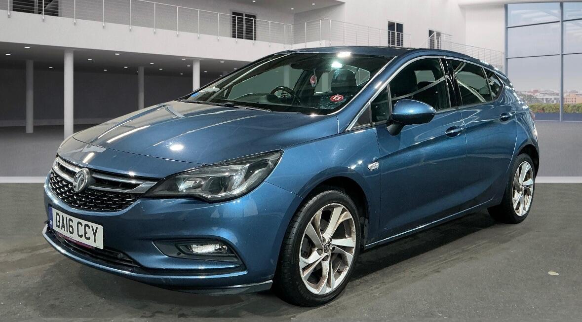 Used Vauxhall Astra 2016 for sale - 76689218: Photo 2
