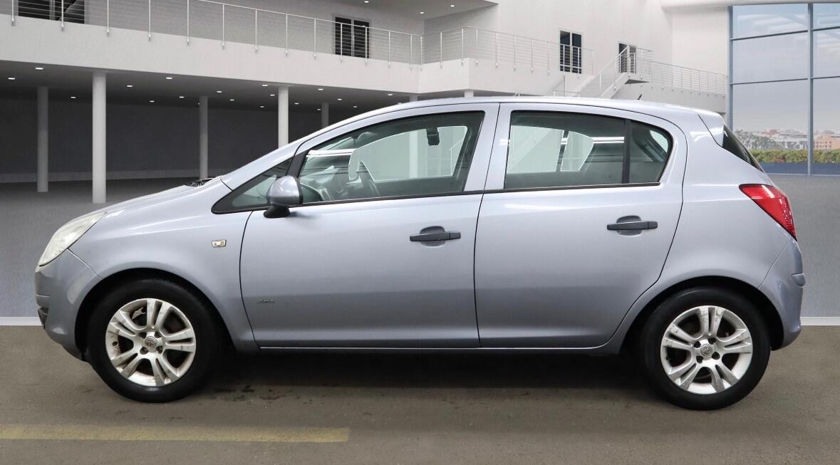 Used Vauxhall Corsa 2009 for sale - 76620238: Photo 3