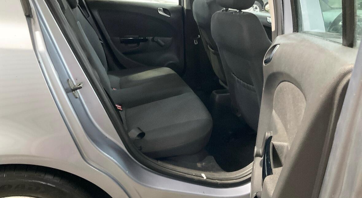 Used Vauxhall Corsa 2009 for sale - 76620238: Photo 8