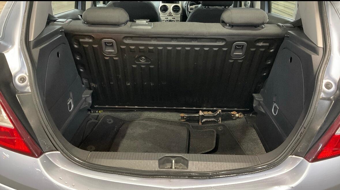 Used Vauxhall Corsa 2009 for sale - 76620238: Photo 9