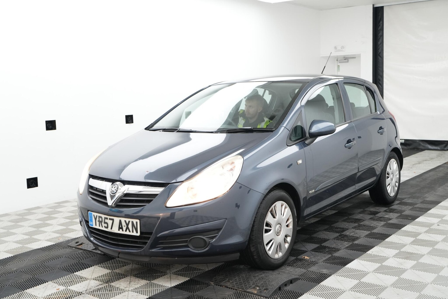 Used Vauxhall Corsa 2007 for sale - 76619996: Photo 1