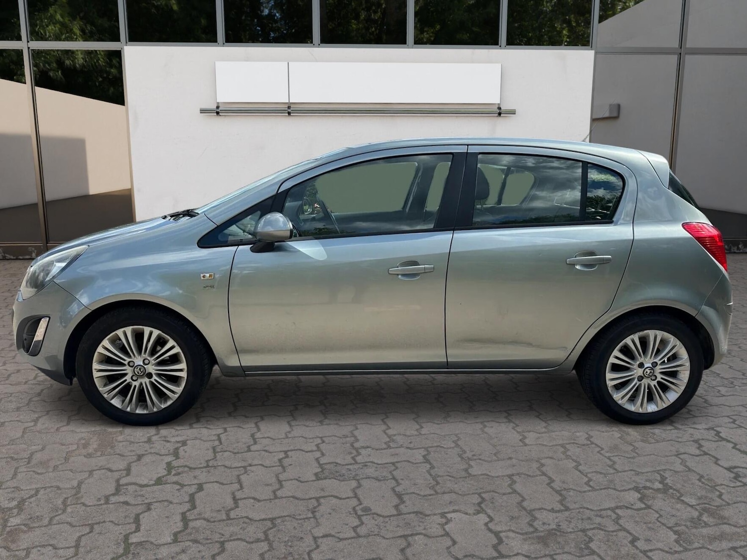 Used Vauxhall Corsa 2014 for sale - 76371433: Photo 5
