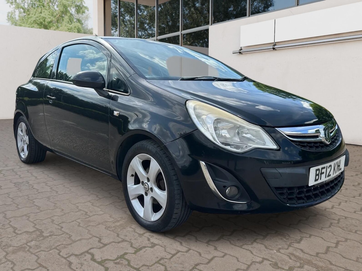 Used Vauxhall Corsa 2012 for sale - 76561270: Photo 1