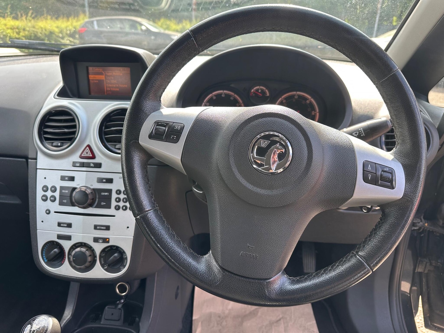 Used Vauxhall Corsa 2012 for sale - 76561270: Photo 11