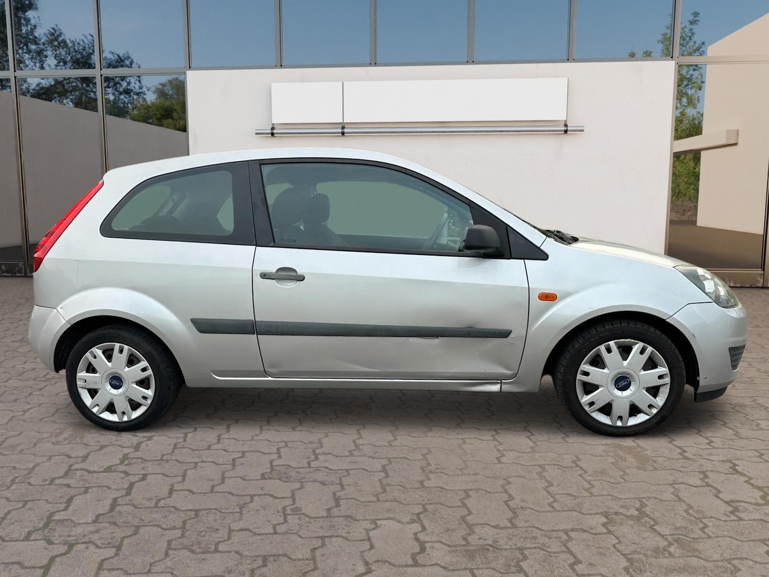 Used Ford Fiesta 2007 for sale - 76370389: Photo 7