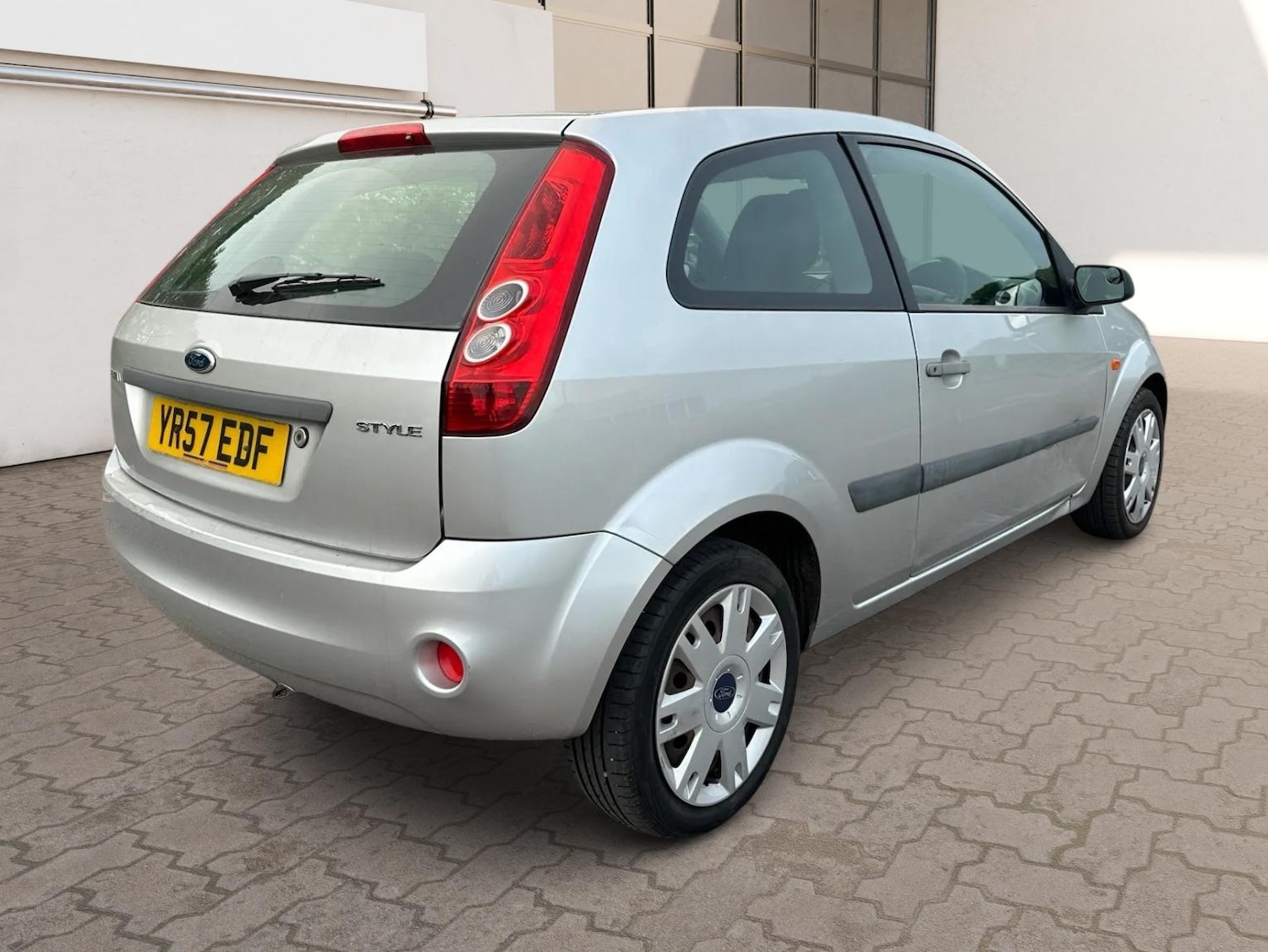 Used Ford Fiesta 2007 for sale - 76370389: Photo 9