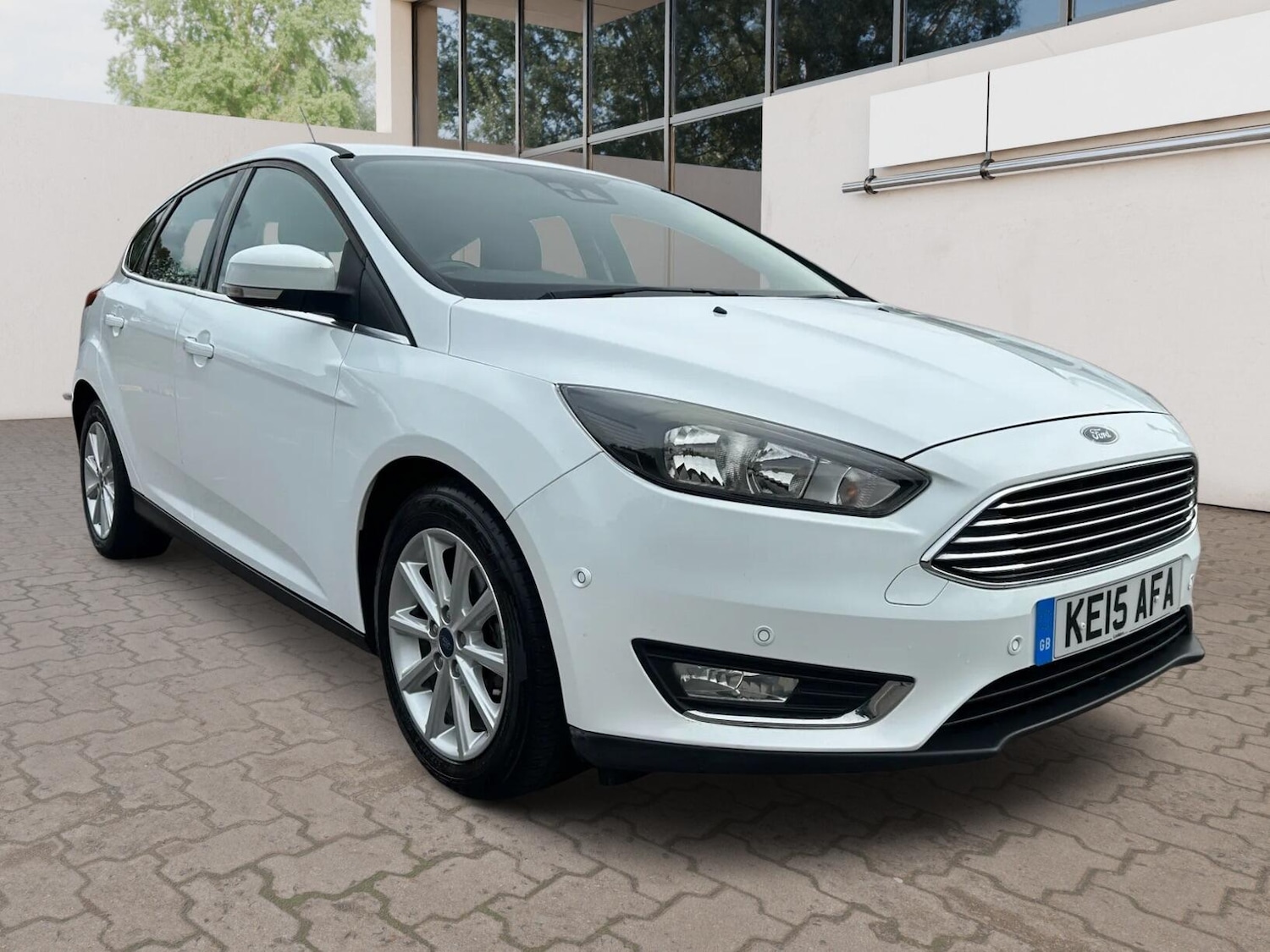 Used Ford Focus 2015 for sale - 76371648: Photo 1
