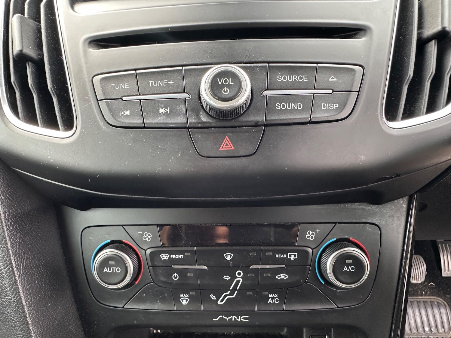 Used Ford Focus 2015 for sale - 76371648: Photo 16
