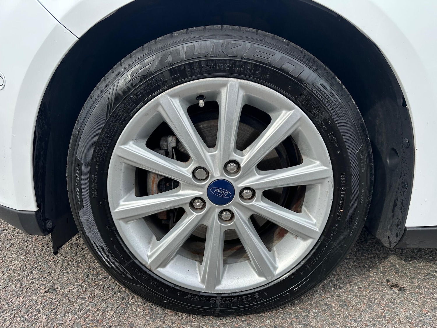 Used Ford Focus 2015 for sale - 76371648: Photo 25