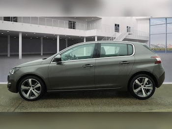 Used Peugeot 308 2015 for sale - 77754113: Photo