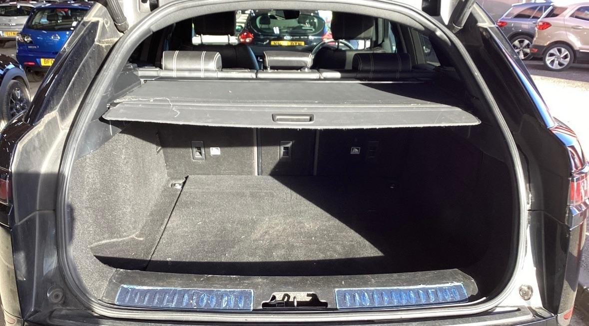 Used Land Rover Range Rover Velar 2019 for sale - 76850449: Photo 15