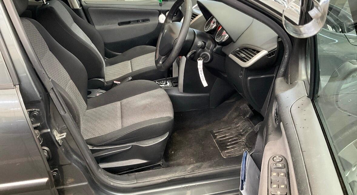 Used Peugeot 207 2010 for sale - 77908837: Photo 7