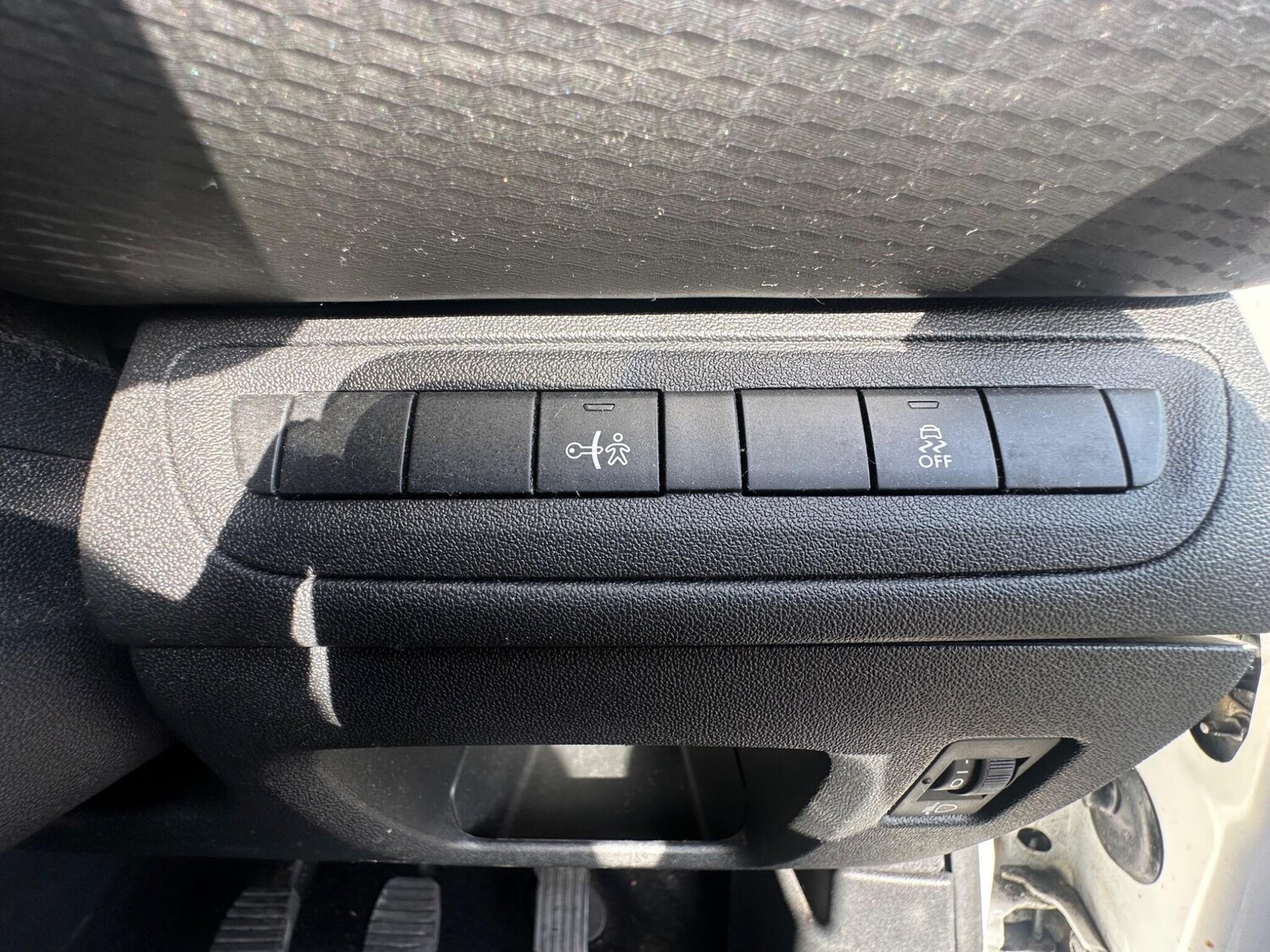 Used Peugeot 2008 for sale - 77671505: Photo 15