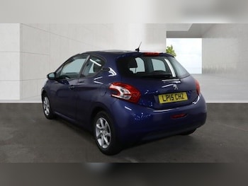 Used Peugeot 208 2015 for sale - 78586683: Photo